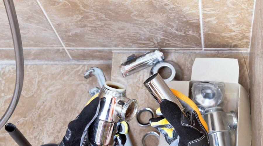 Expert Emergency Roof Repairs services in De Pere, WI